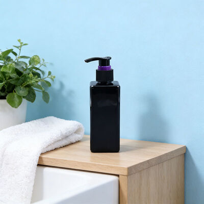 Farbenfrohe Matchesäubelotion Dispensers 28/410 Dosierung 2,0cc